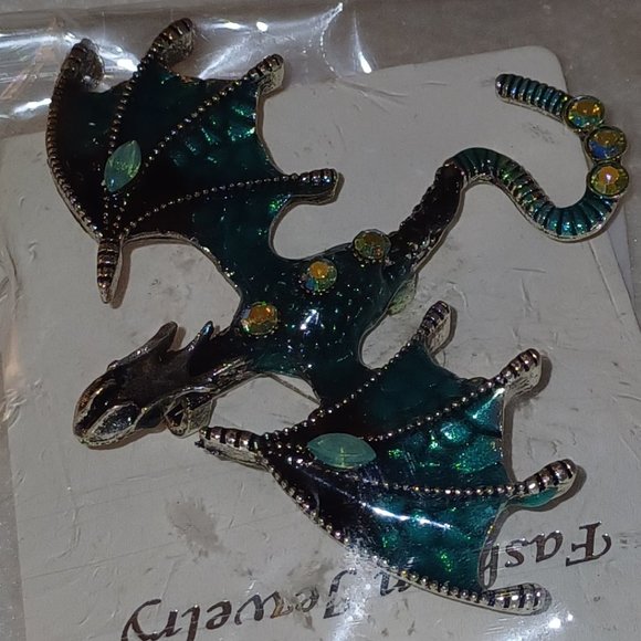 NWT Dragon Flying Pteradactyl Pin Brooch Metallic Halloween Jewelry AQUA BLUE - Picture 5 of 12
